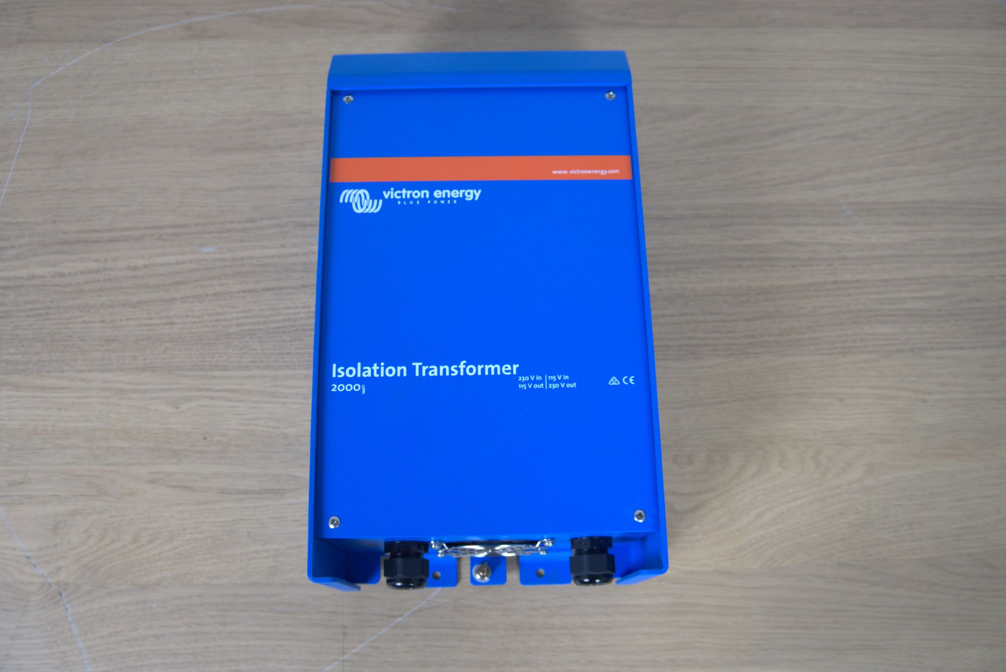 Isolation Tr. 2000W 115/230V