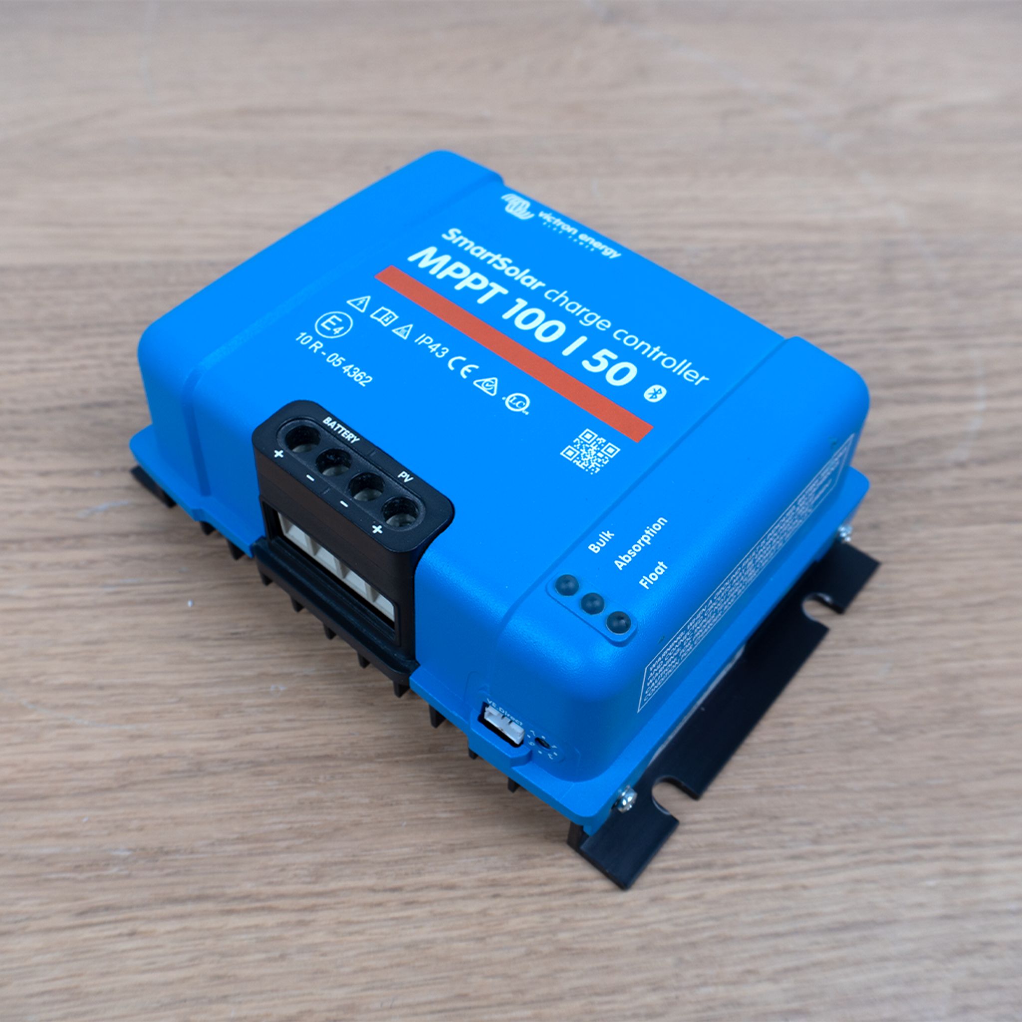 SCC110050210: SmartSolar MPPT 100/50 (end. pr.mont.)