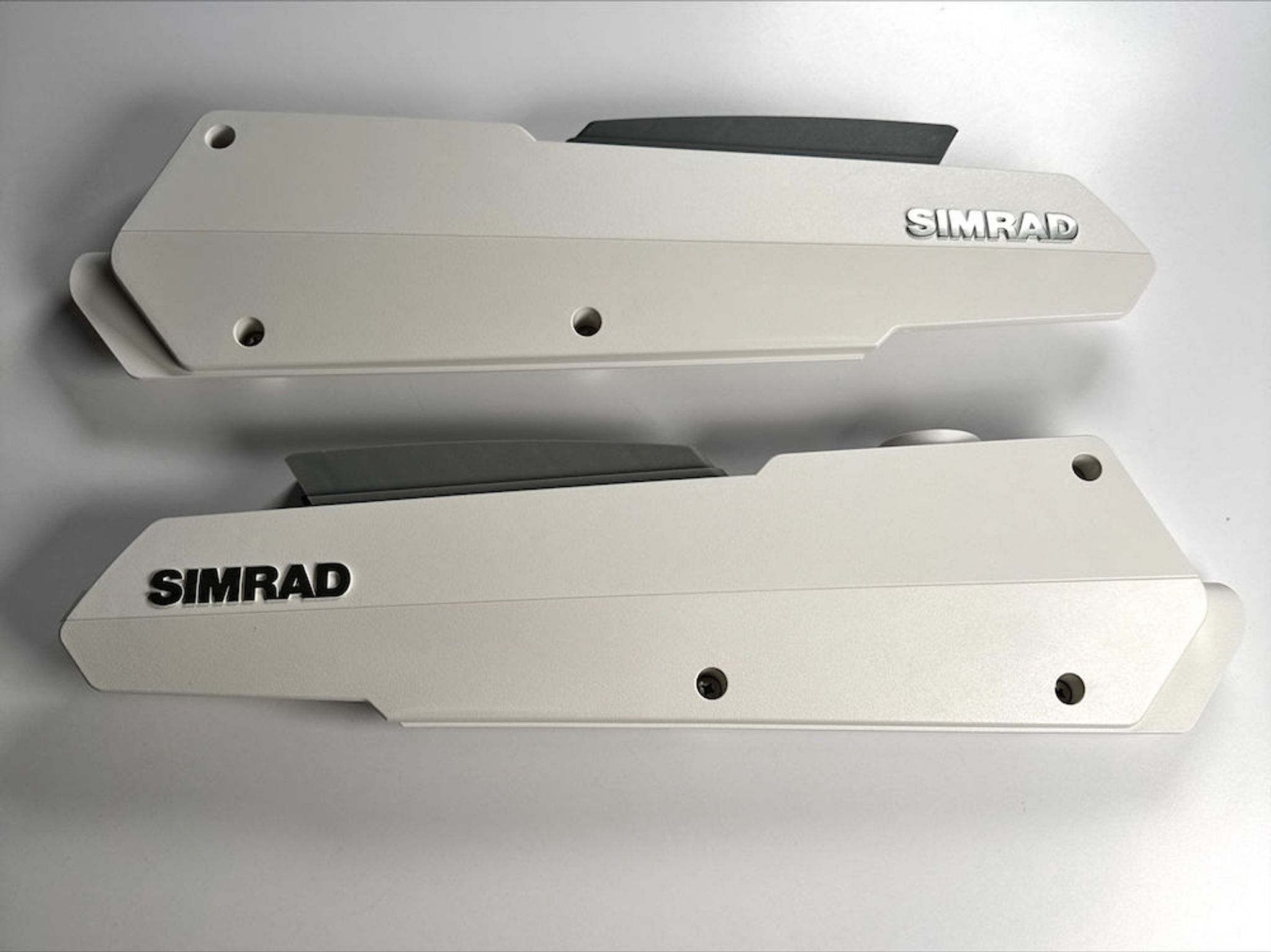 SIDEPLATE KIT,RECON,SIMRAD SW